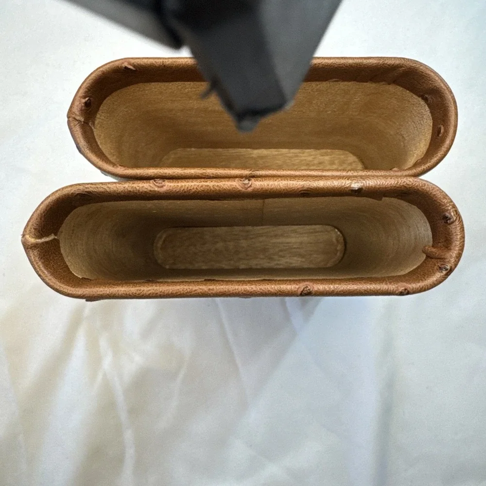 Rocky Patel Premium Ostrich‎ Leather Cedar Lined Case Travel Carrier